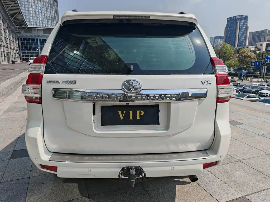 Toyota Prado — миниатюра 6