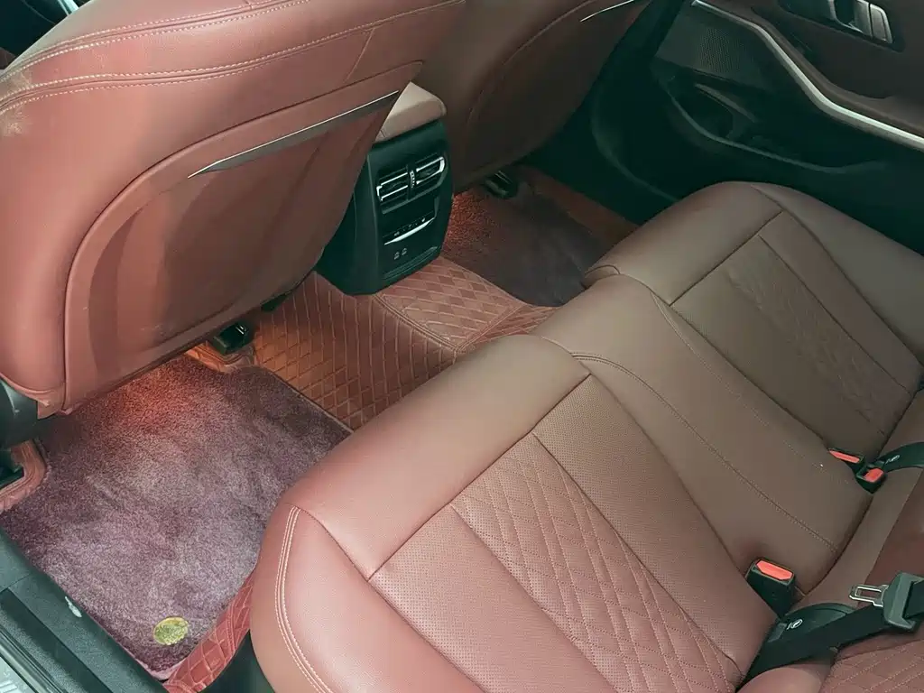 BMW 3 Series — миниатюра 23