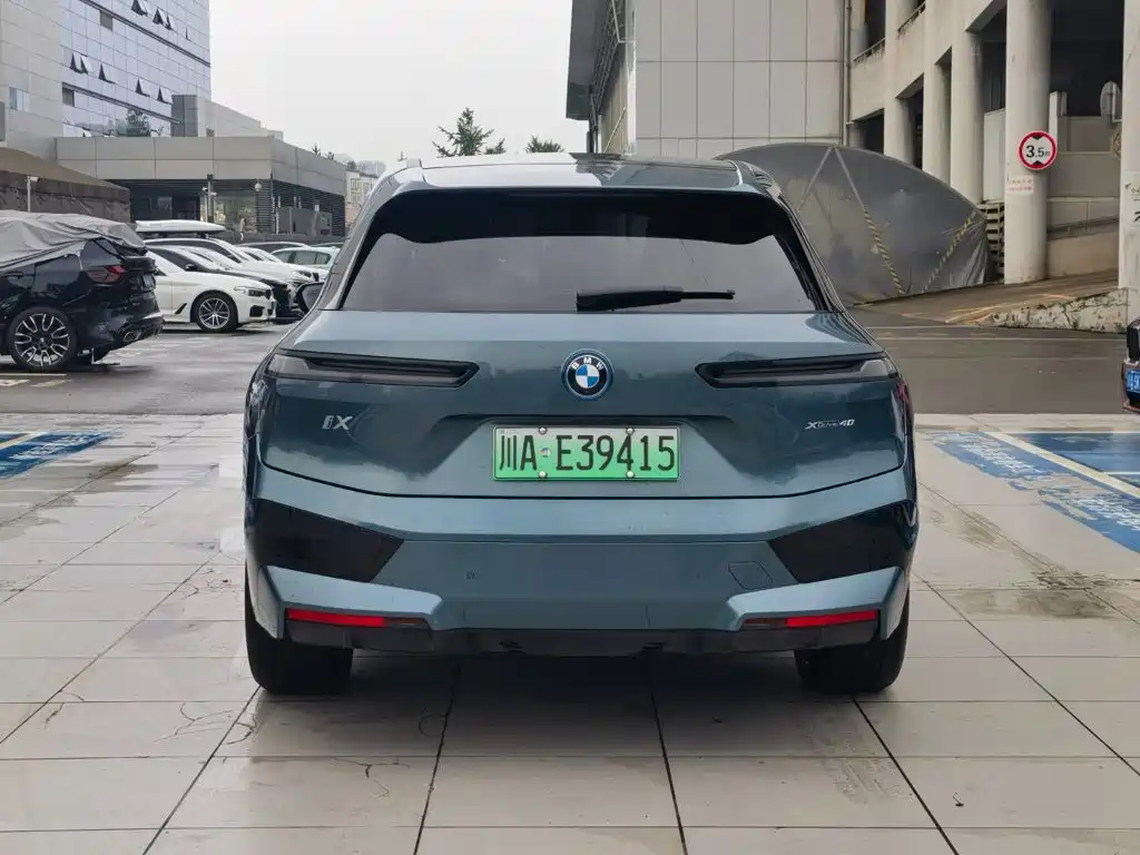 BMW iX — миниатюра 3