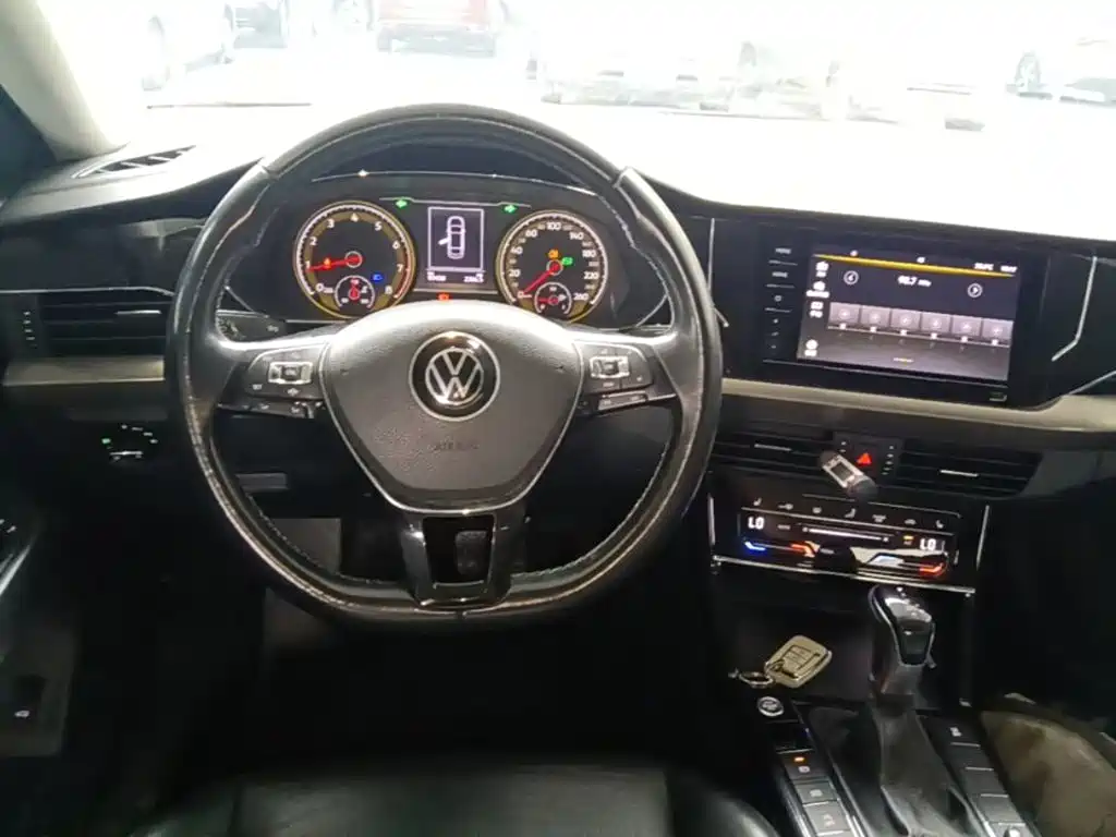 Volkswagen Passat — миниатюра 11