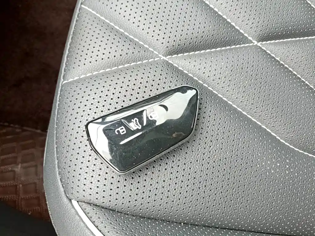 Volkswagen Tiguan L — миниатюра 9