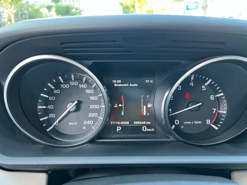 Land Rover Sport — миниатюра 4