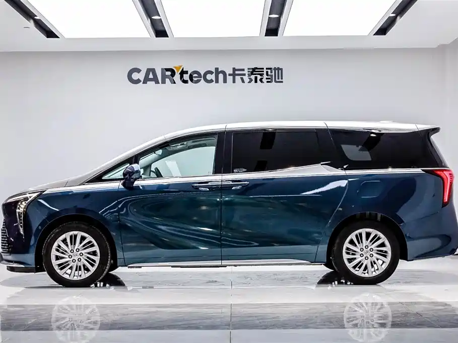 Buick Century 2025 2.0T мест