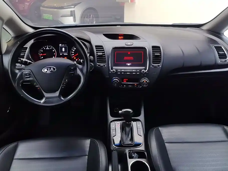 Kia K3 — миниатюра 12