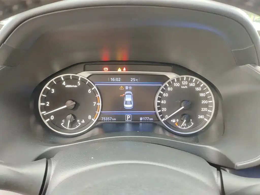 Nissan Teana — миниатюра 12