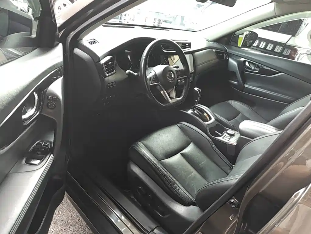 Nissan X-Trail — миниатюра 16