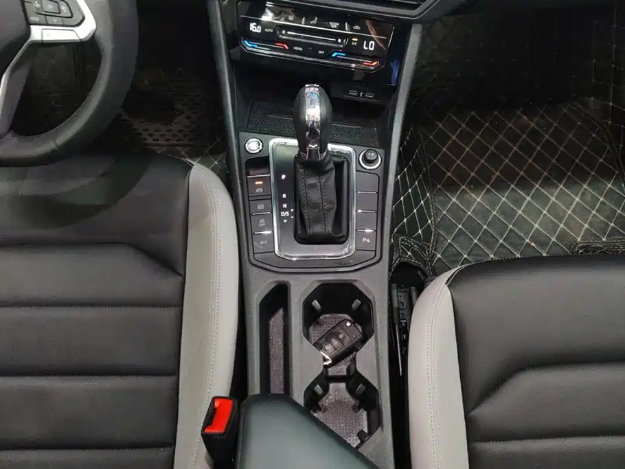 Volkswagen Bora — миниатюра 15