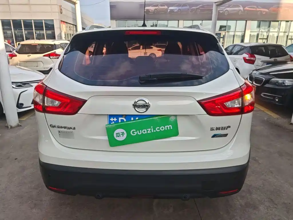 Nissan Qashqai — миниатюра 6