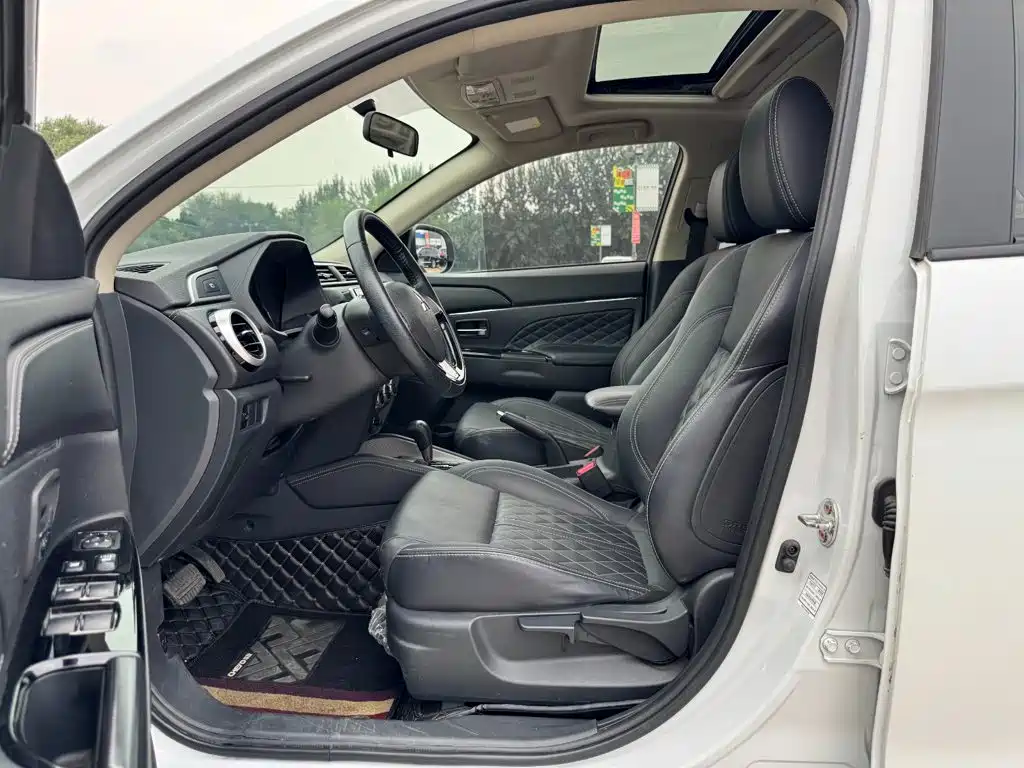 Mitsubishi ASX — миниатюра 24