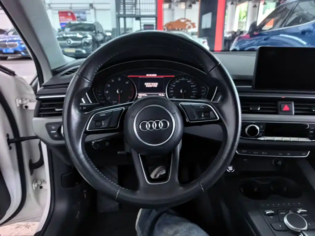 Audi A4L — миниатюра 11