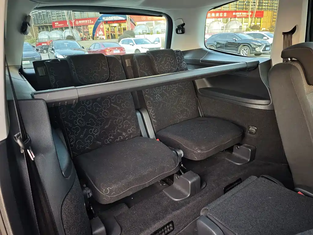 Volkswagen Sharan — миниатюра 8