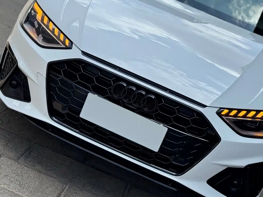 Audi A4L — миниатюра 14