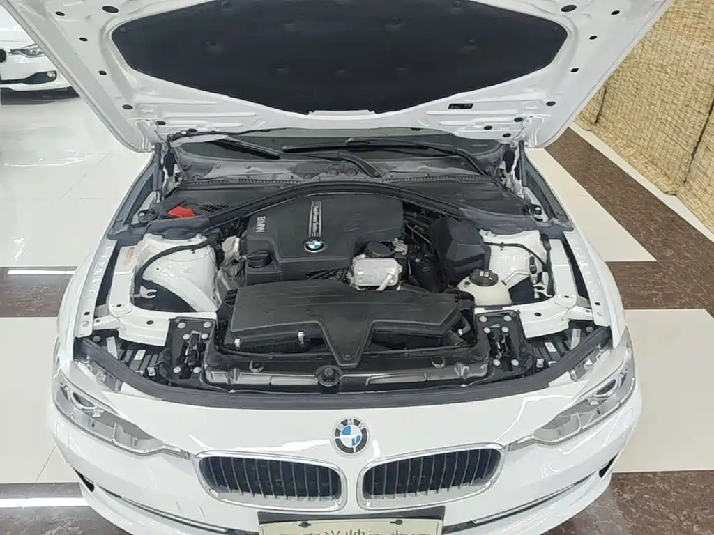 BMW 3 Series — миниатюра 20