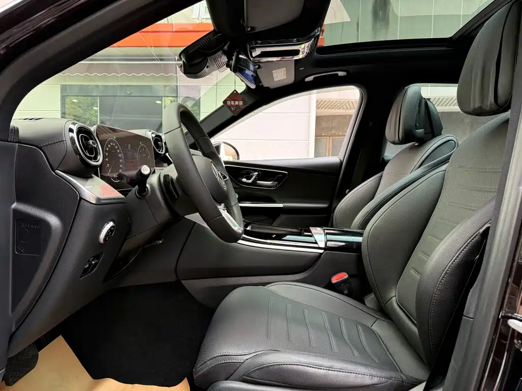 Mercedes-Benz GLC — миниатюра 9