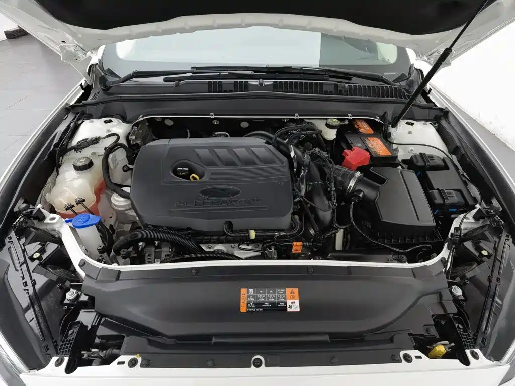 Ford Mondeo — миниатюра 6