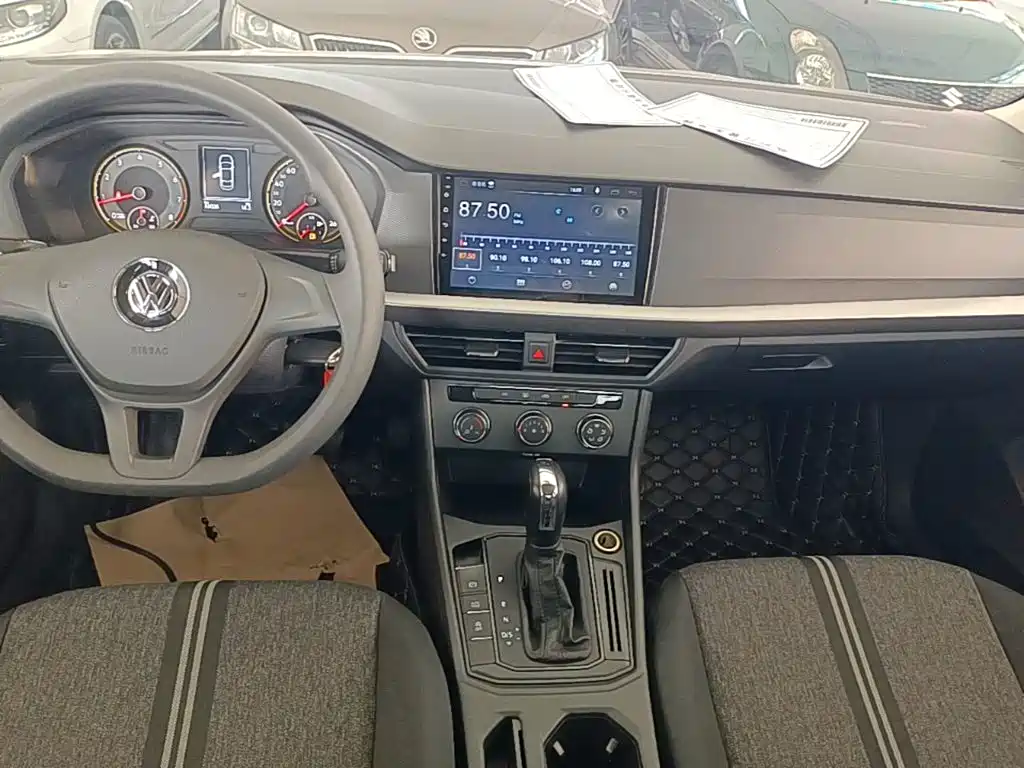 Volkswagen Lavida — миниатюра 13