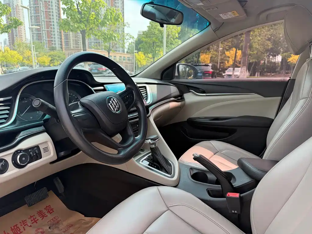 Buick Excelle — миниатюра 7