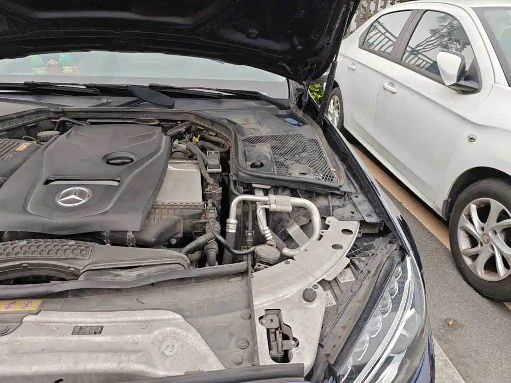 Mercedes-Benz C-Class — миниатюра 20