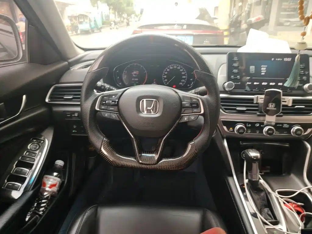 Honda Accord — миниатюра 3