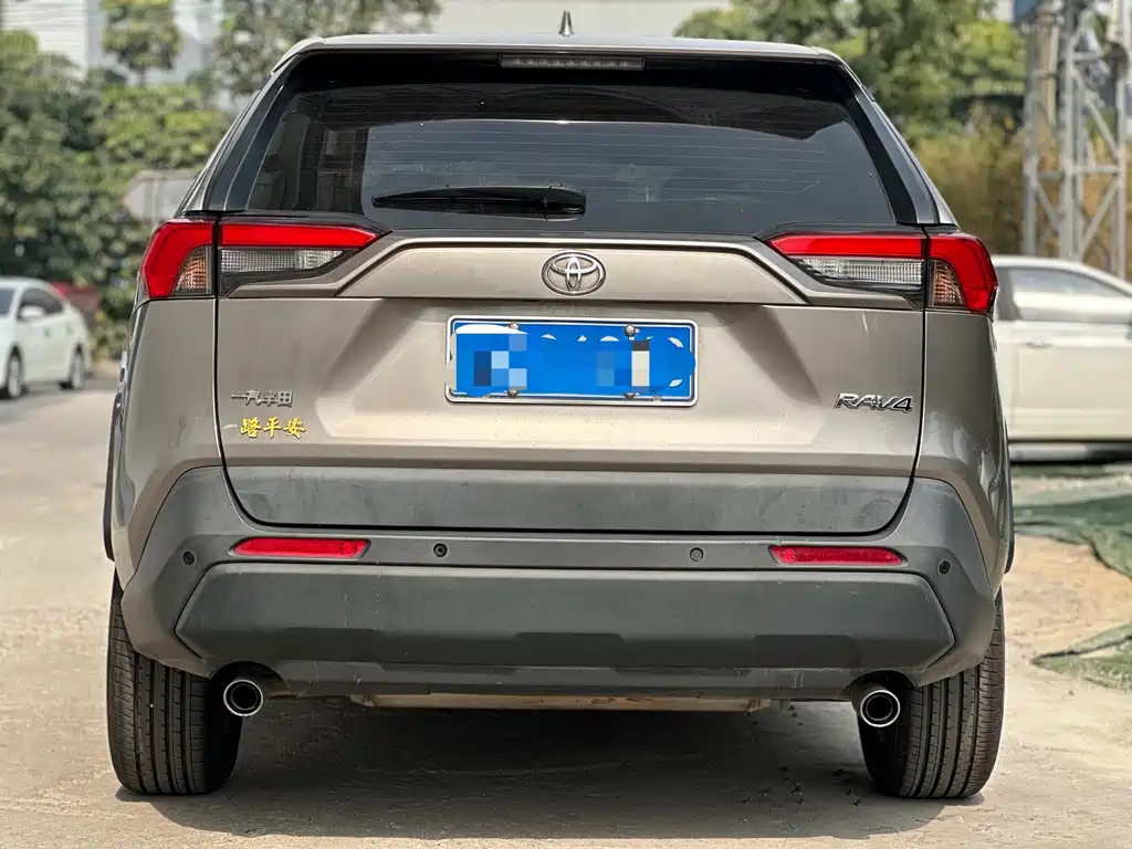 TOYOTA RAV4 RONGFANG