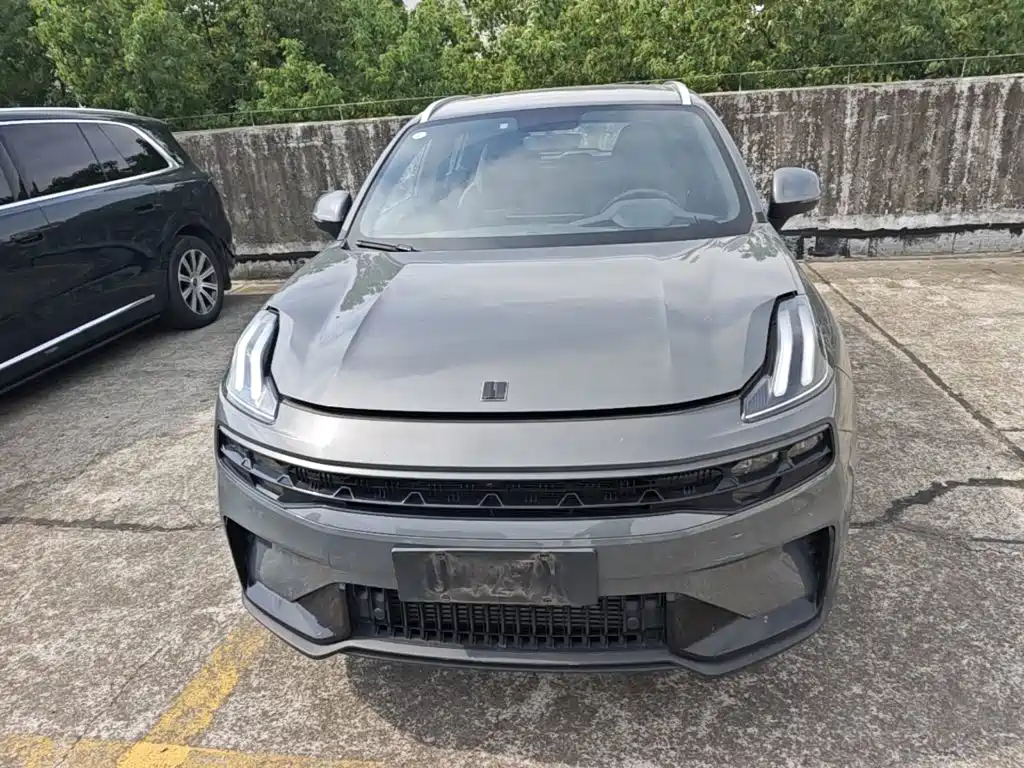 Lynk & Co 06 — миниатюра 3