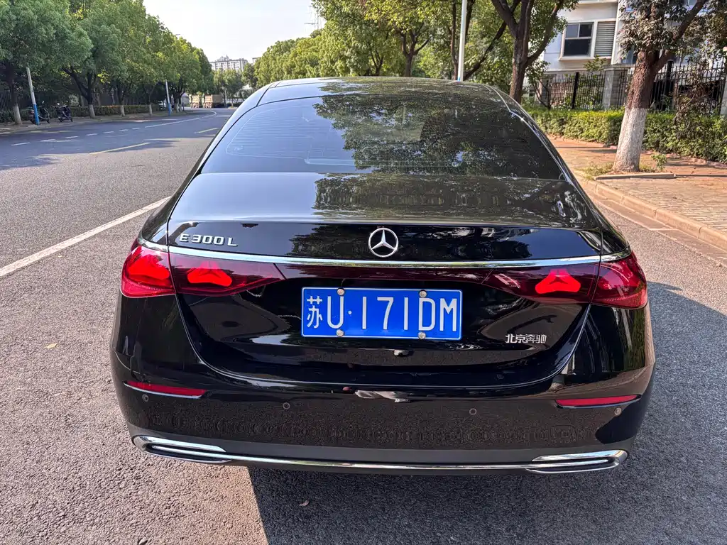 Mercedes-Benz E-Class E 2024 E 300 L Fashion