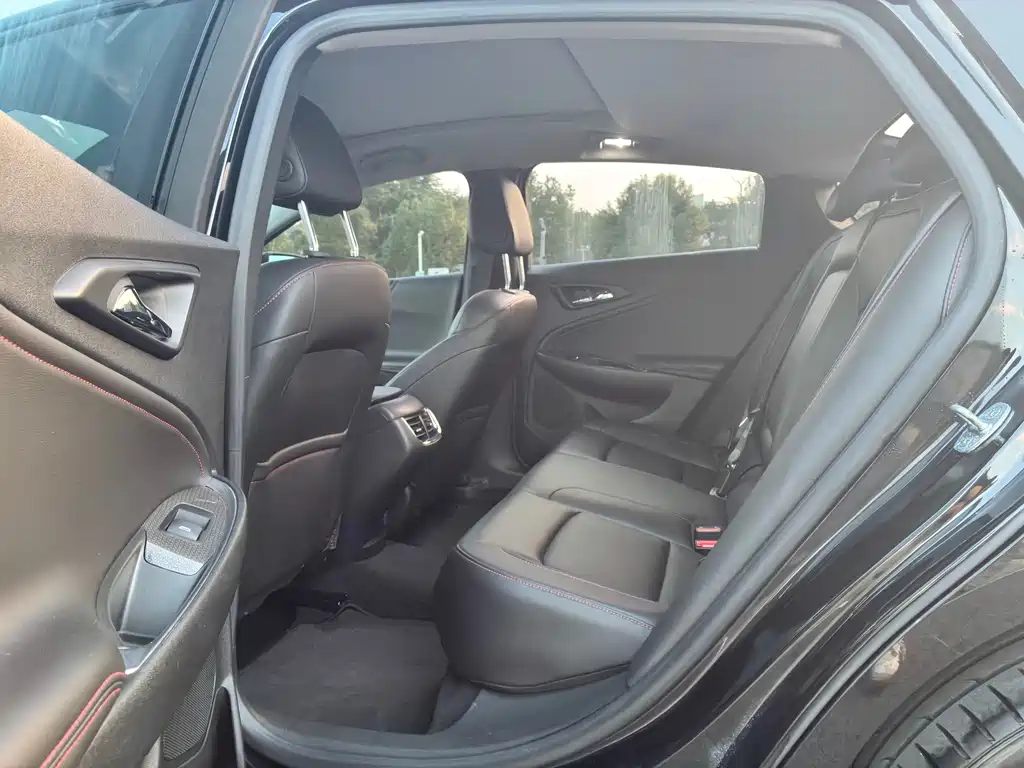 Chevrolet Malibu XL — миниатюра 9