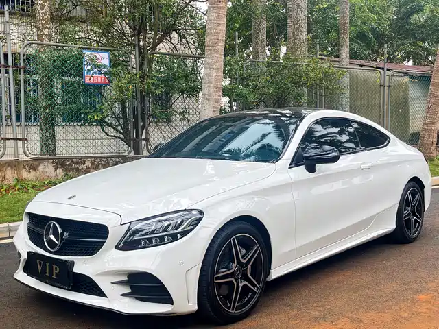 MERCEDES-BENZ C CLASS