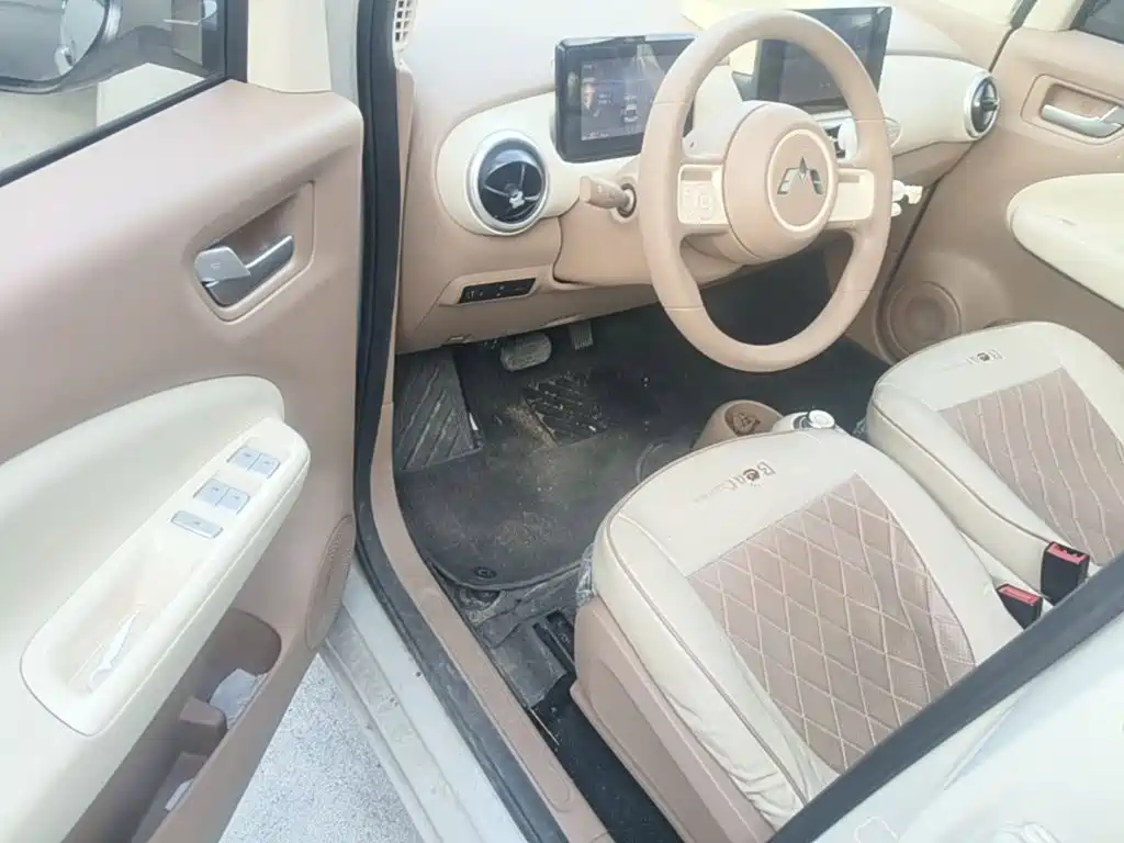 Wuling MINIEV — миниатюра 21