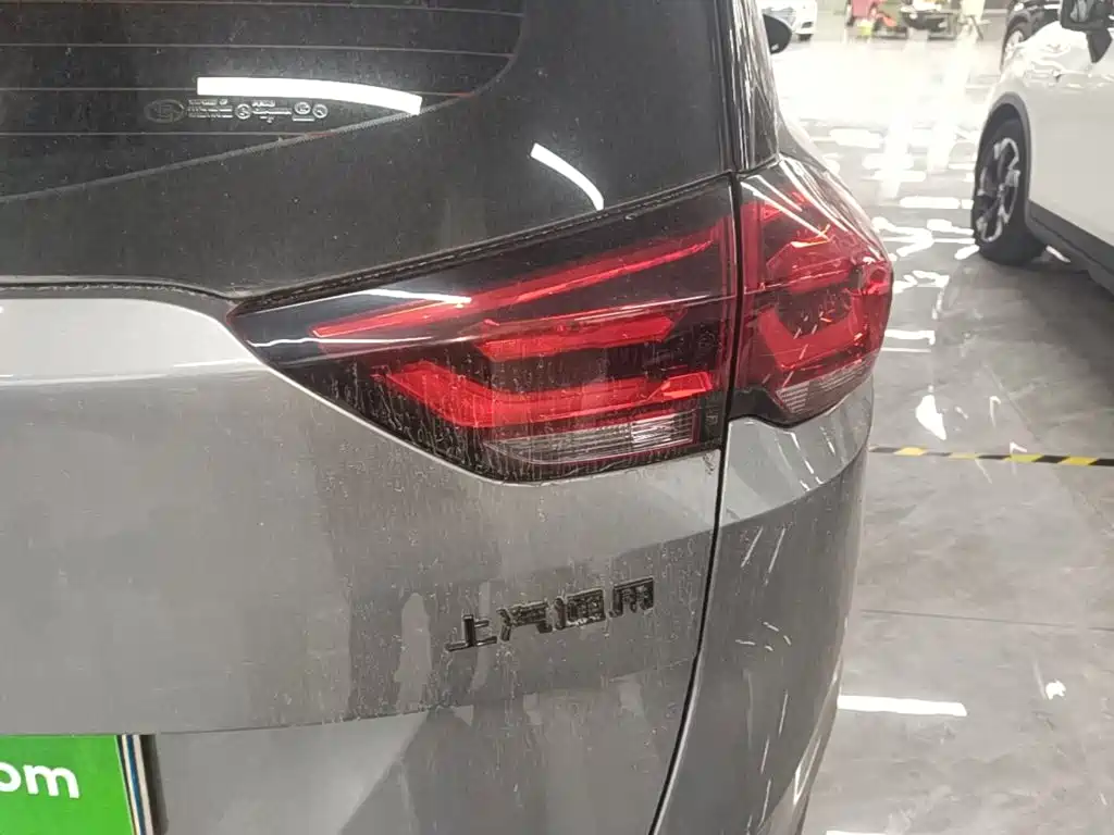 Chevrolet Volando — миниатюра 8