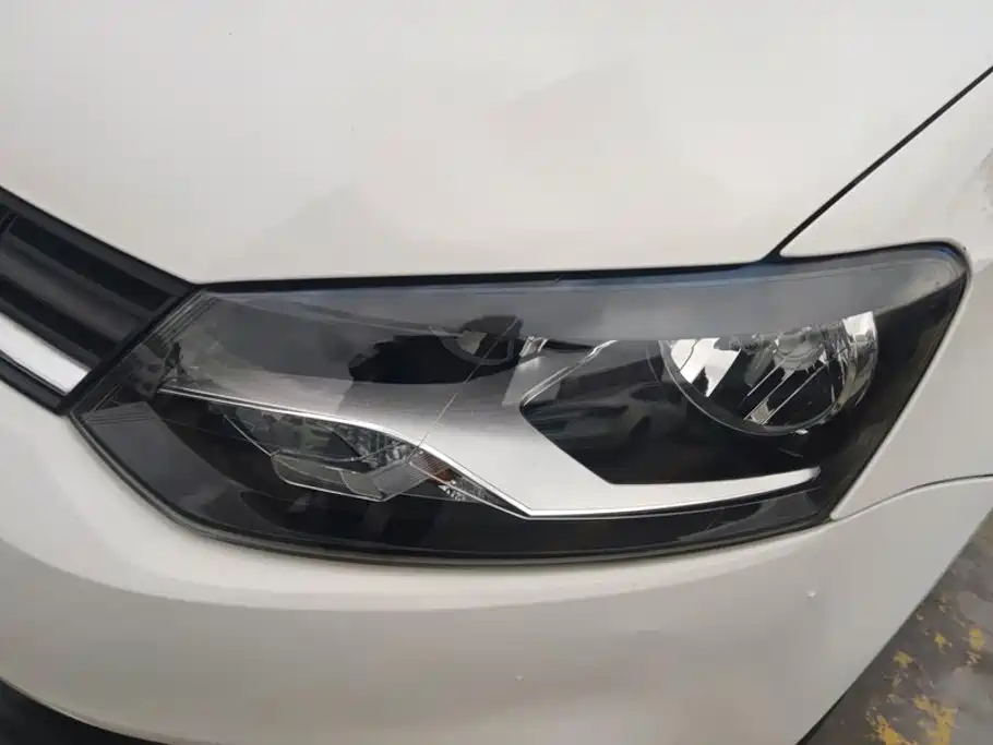 Volkswagen Polo — миниатюра 5