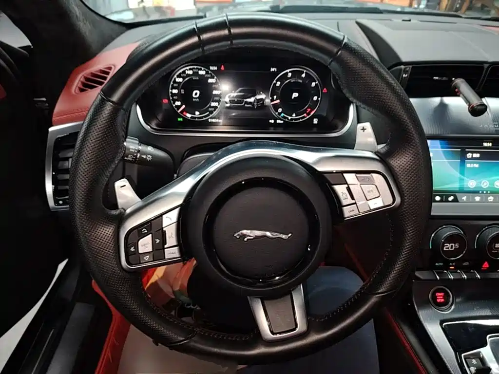 Jaguar F-TYPE — миниатюра 11