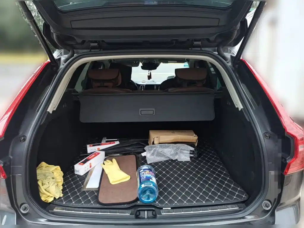 Volvo XC60 — миниатюра 10
