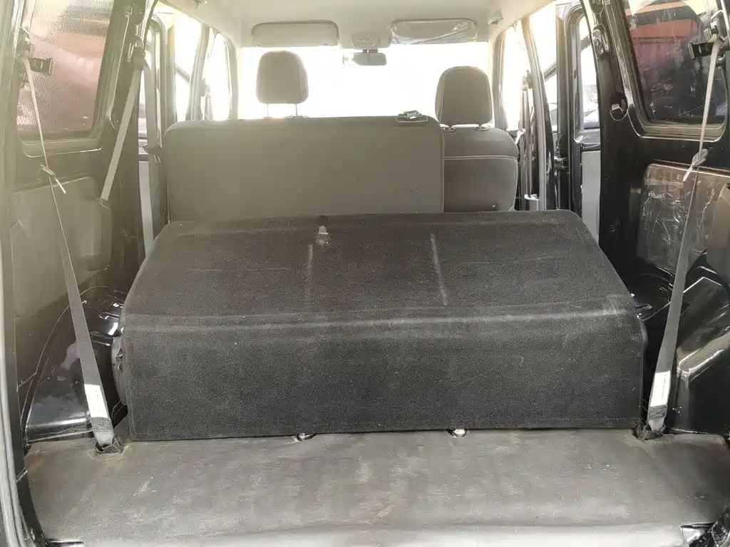 WULING WULING HONGGUANG PLUS