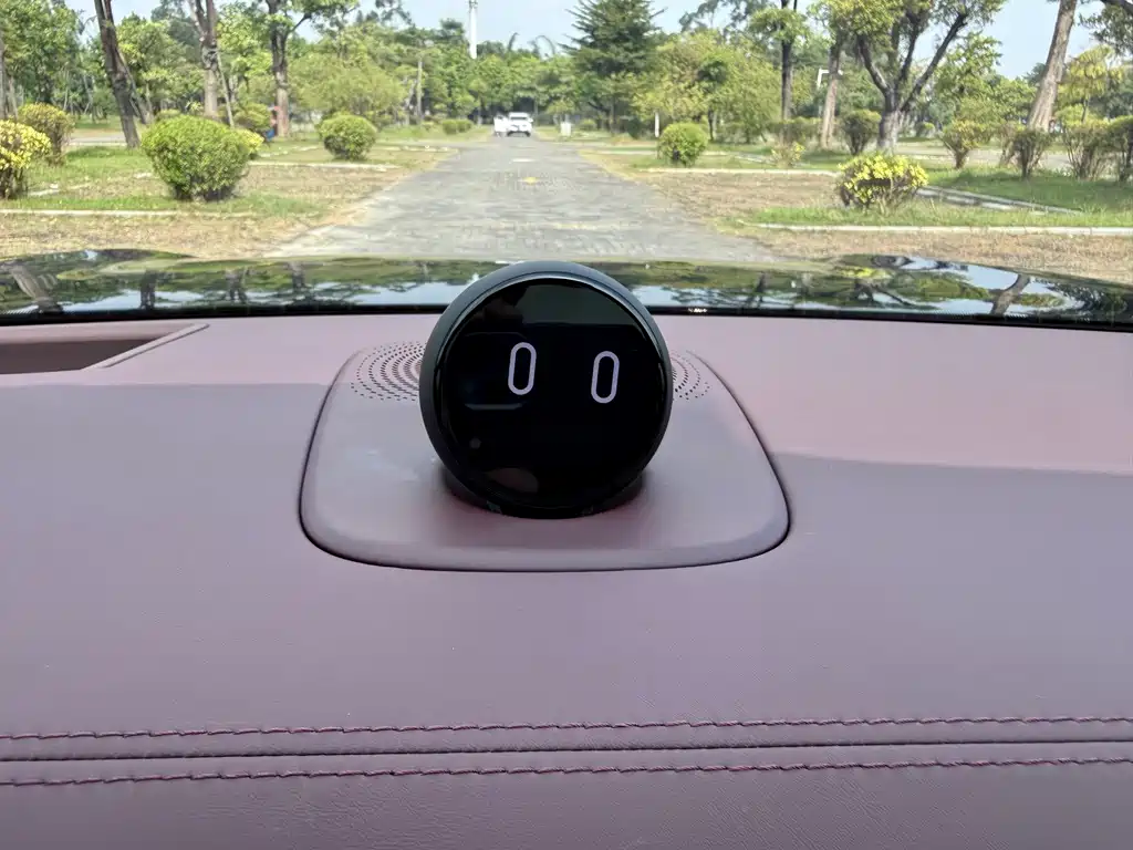 NIO ES9 — миниатюра 16