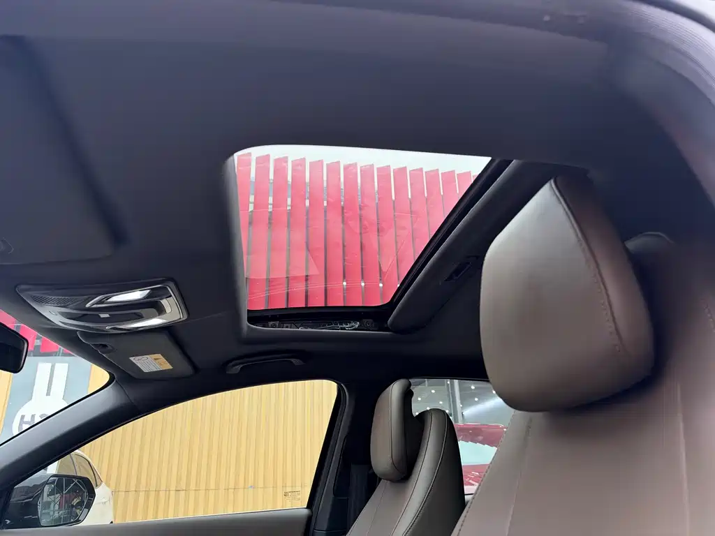Changan Eado — миниатюра 8