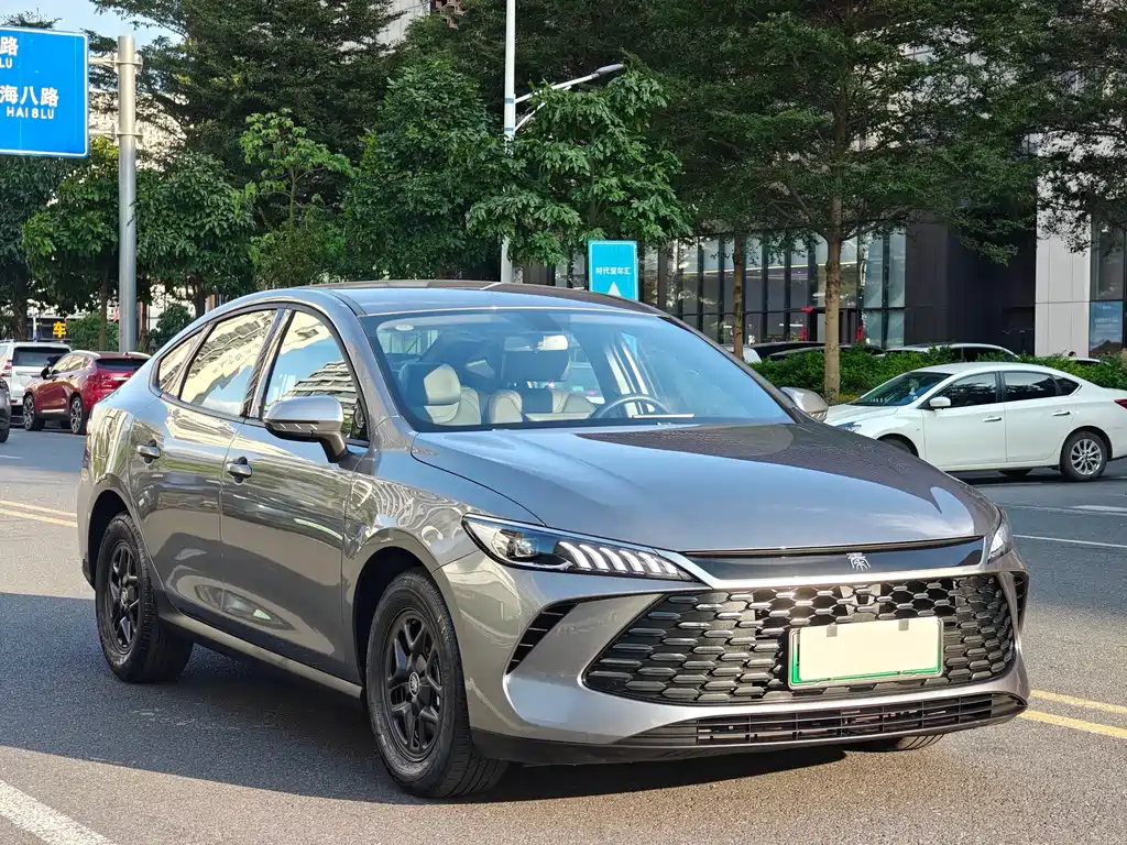 BYD Qin PLUS — миниатюра 3