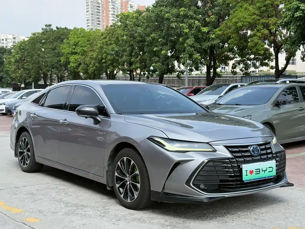 Toyota Avalon — миниатюра 3