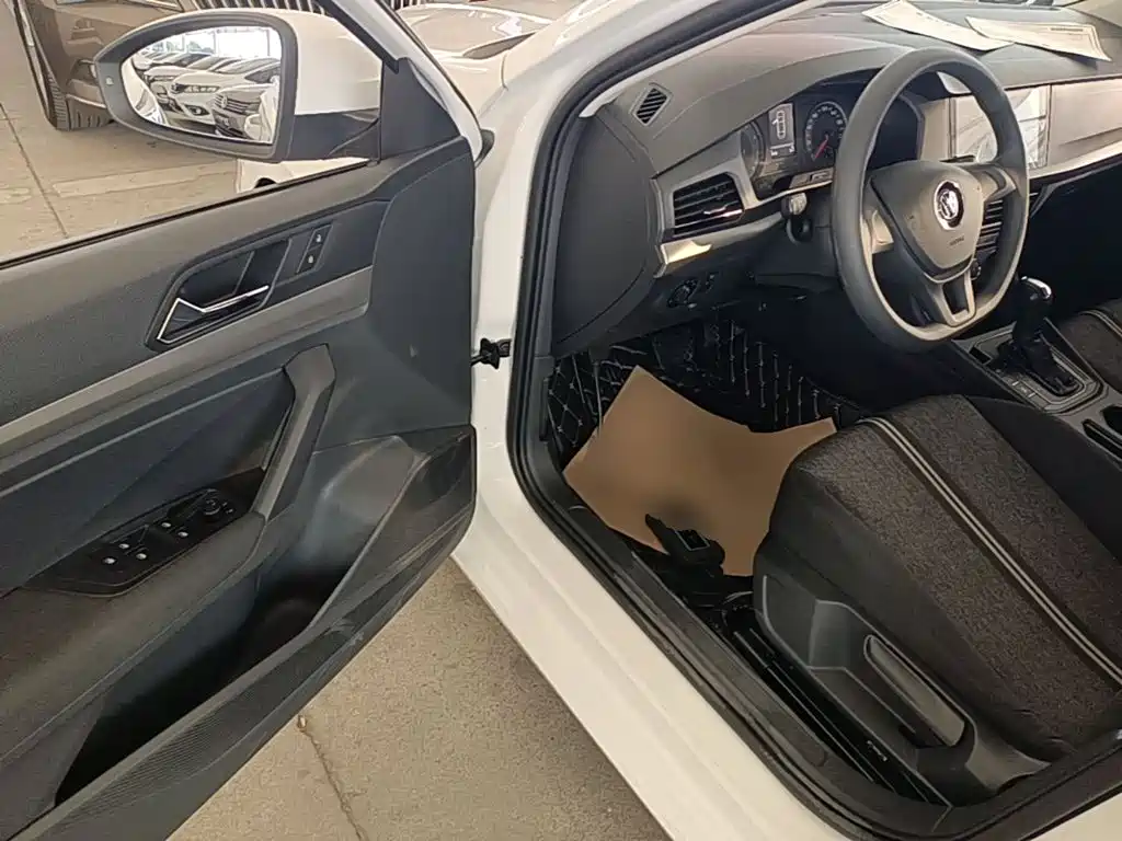 Volkswagen Lavida — миниатюра 16