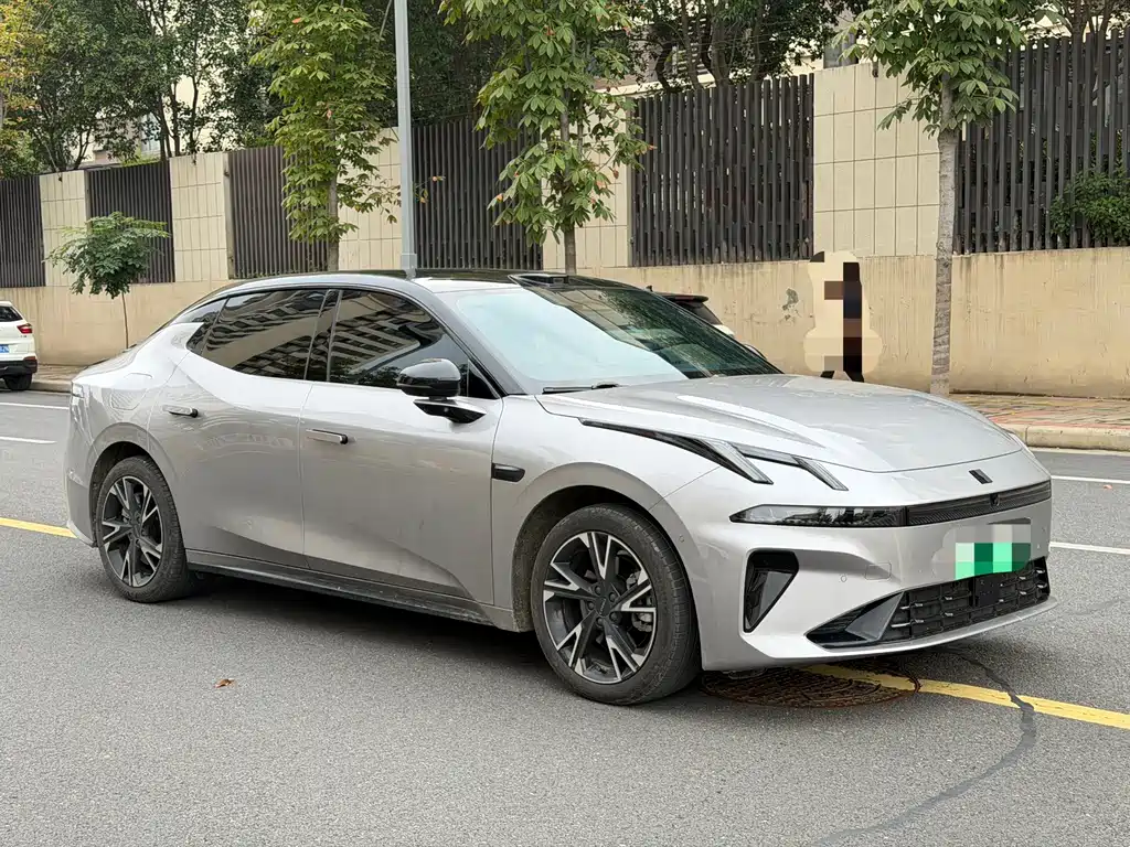 Lynk & Co 07 EM-P — миниатюра 3