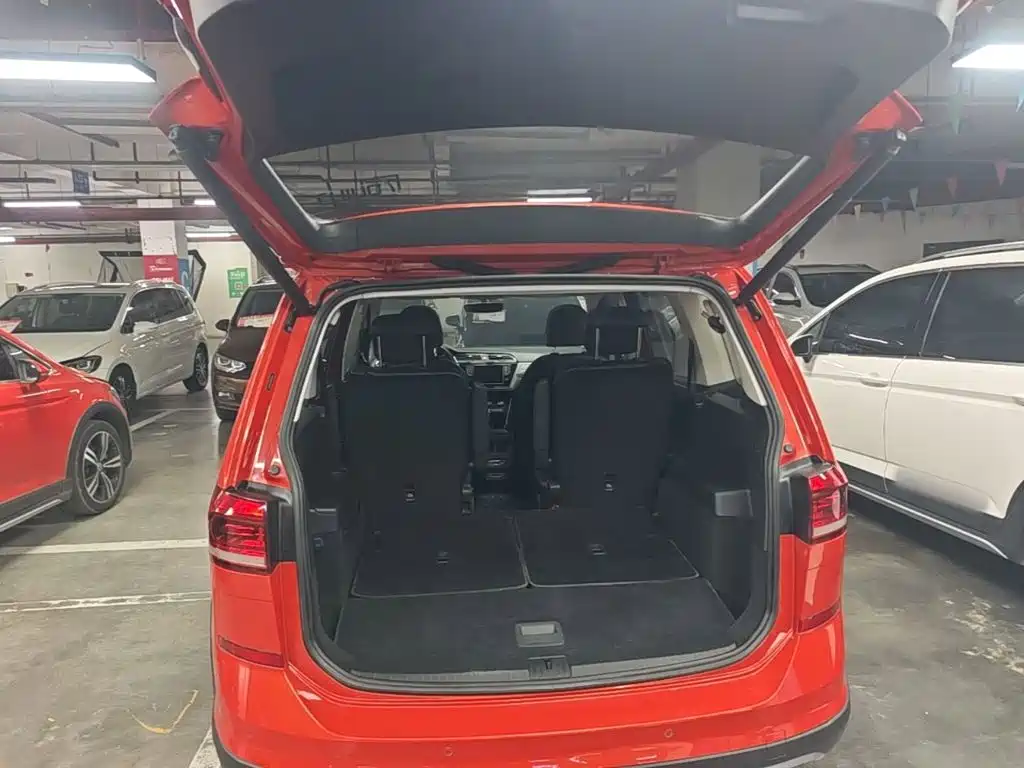 Volkswagen Touran — миниатюра 15