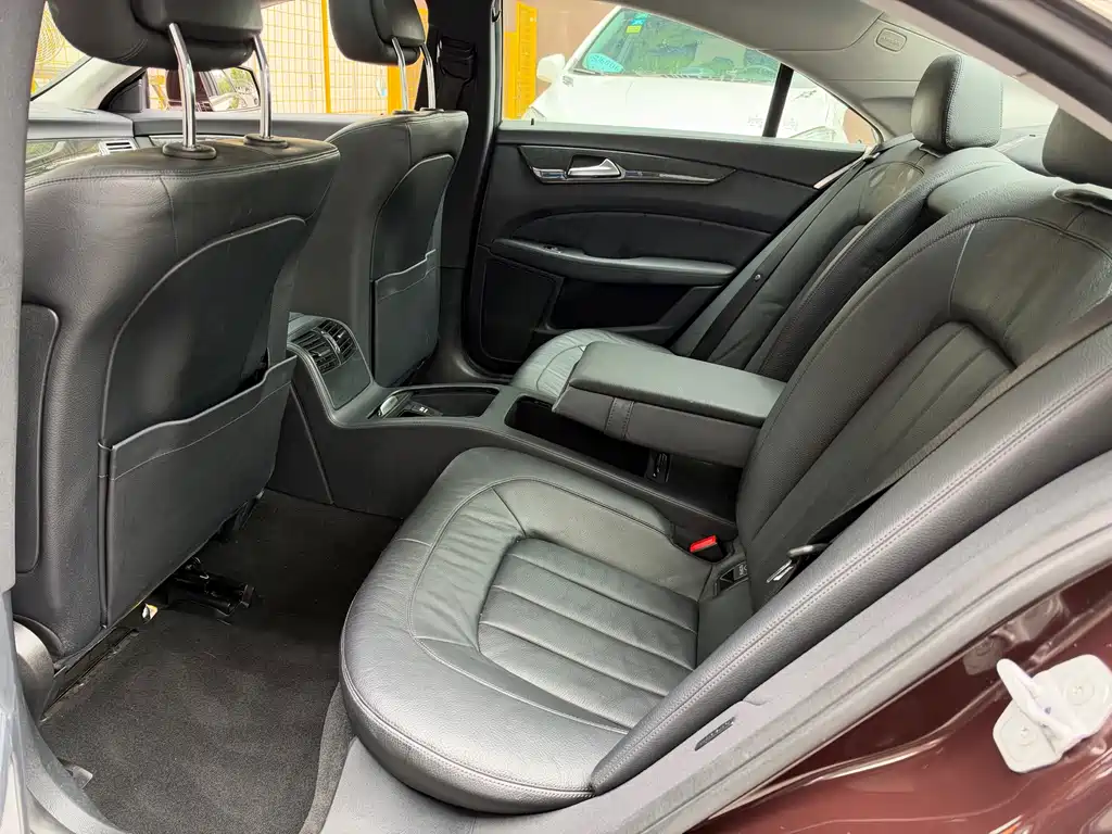 Mercedes-Benz CLS — миниатюра 12