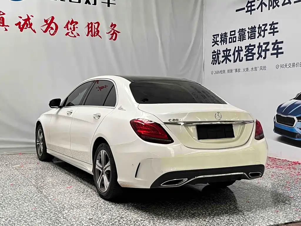 Mercedes-Benz C-Class — миниатюра 16