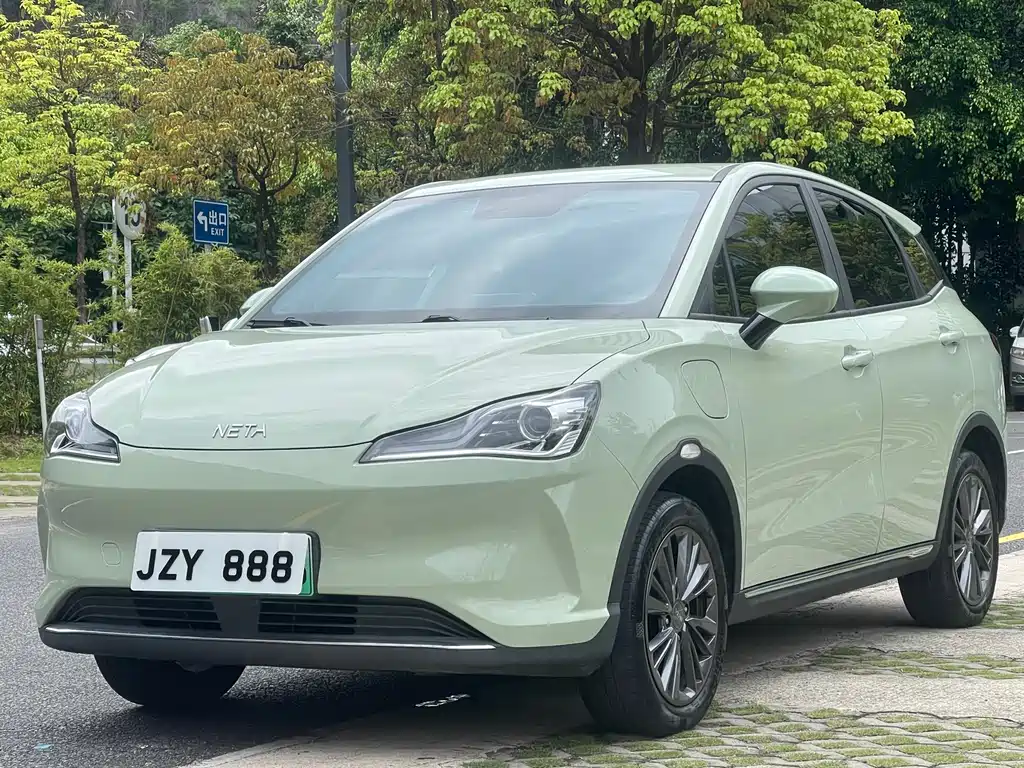 Neta V 2022 Trend 400 Lite