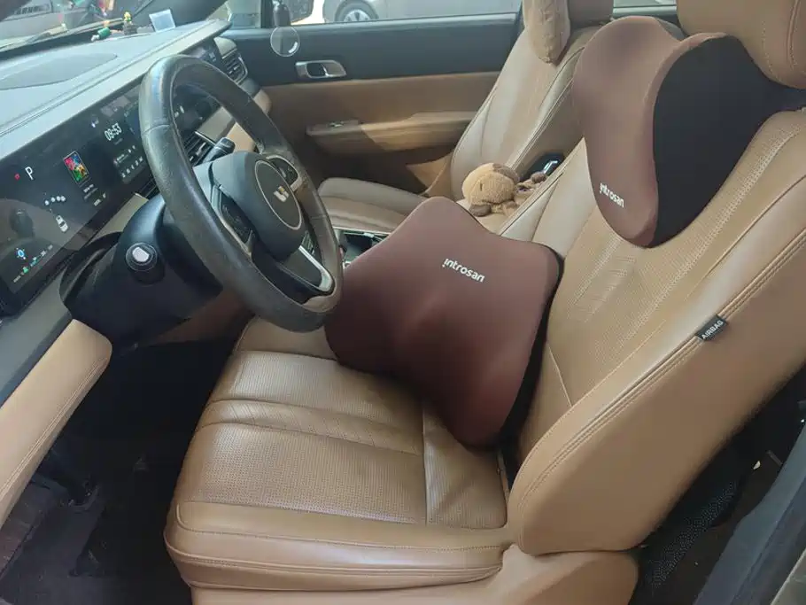 Li Auto Li ONE — миниатюра 9