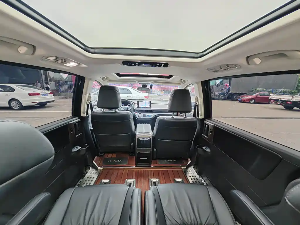 Honda Odyssey — миниатюра 7