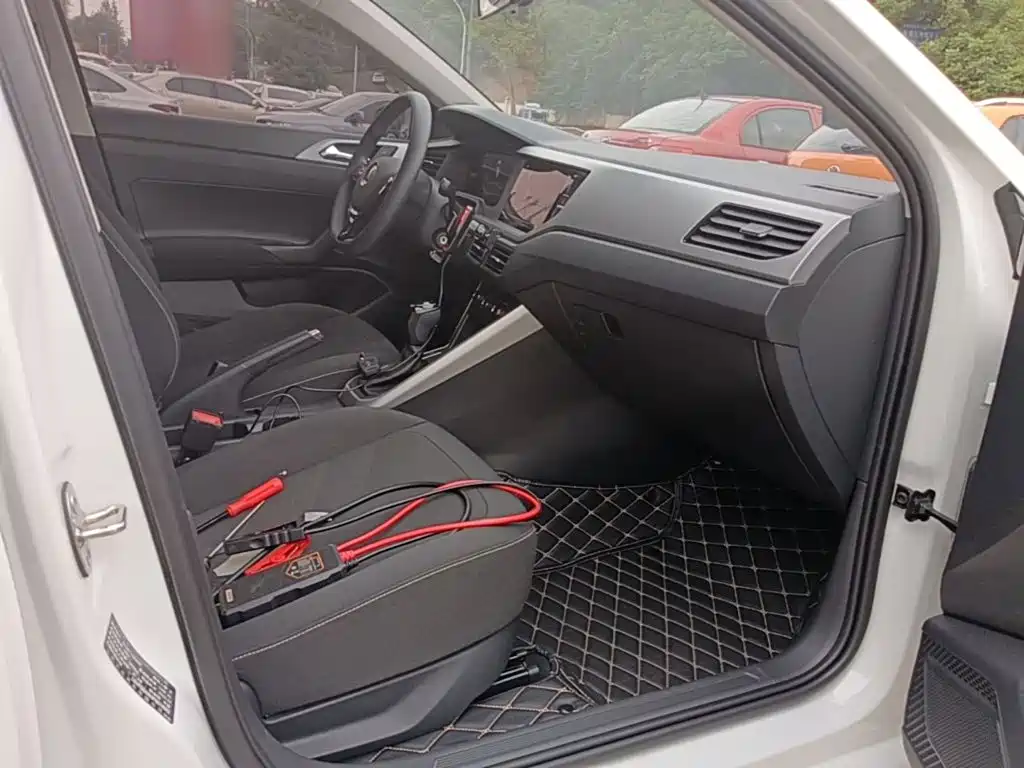 Volkswagen Polo — миниатюра 25