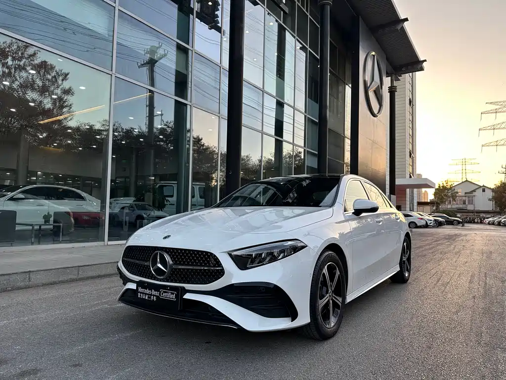 MERCEDES-BENZ A CLASS