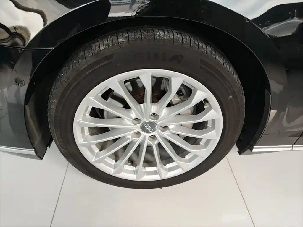 Audi A8 — миниатюра 23