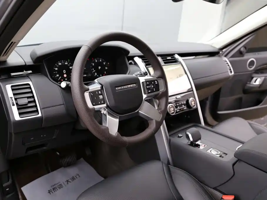 Land Rover Discovery — миниатюра 14